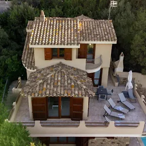  Holiday home Giulia Italy